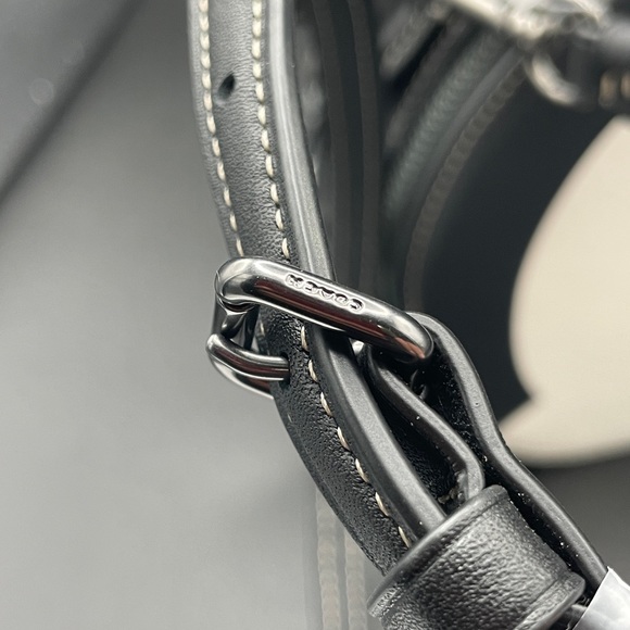 Disney X Coach Mickey Mouse Face Ear Bag - Picture 12 of 16